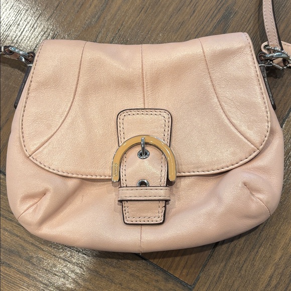 💕Coach Pale Pink Leather Soho Flap CrossBody Purse - Picture 1 of 10